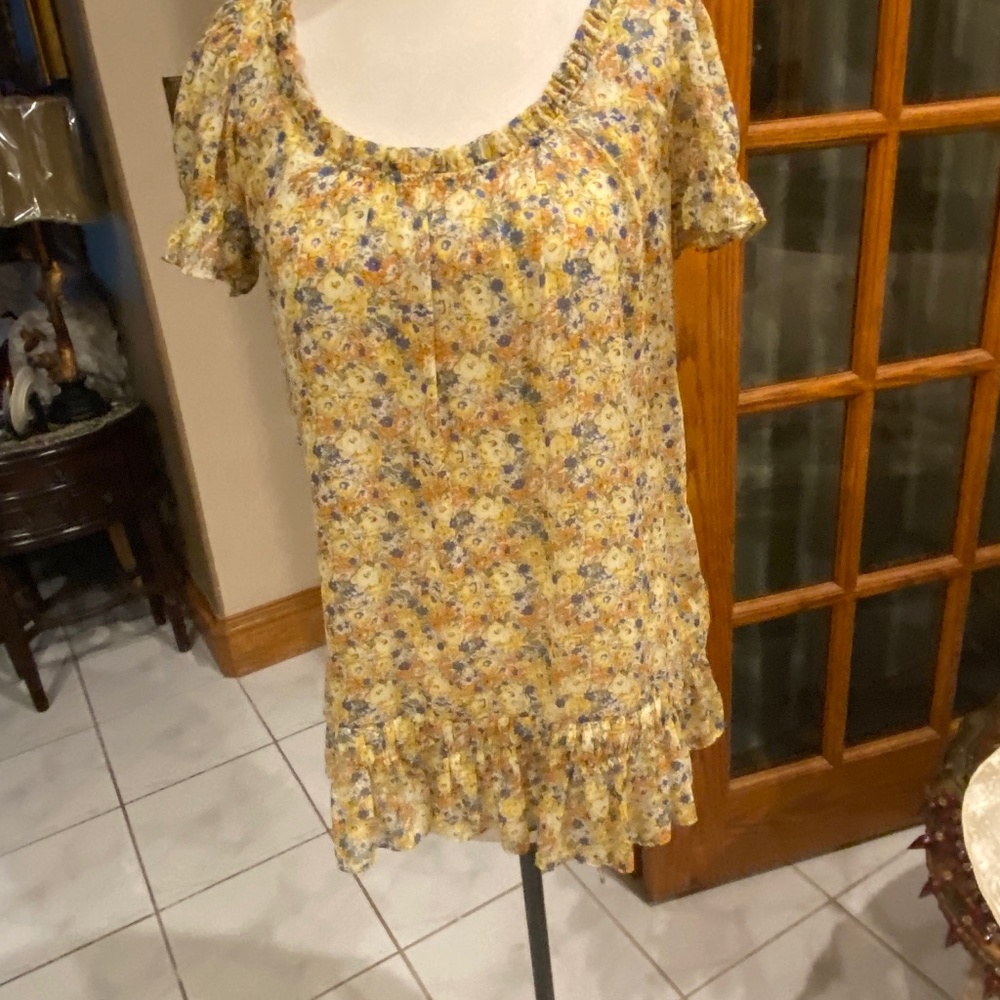 Decree Blouse with family